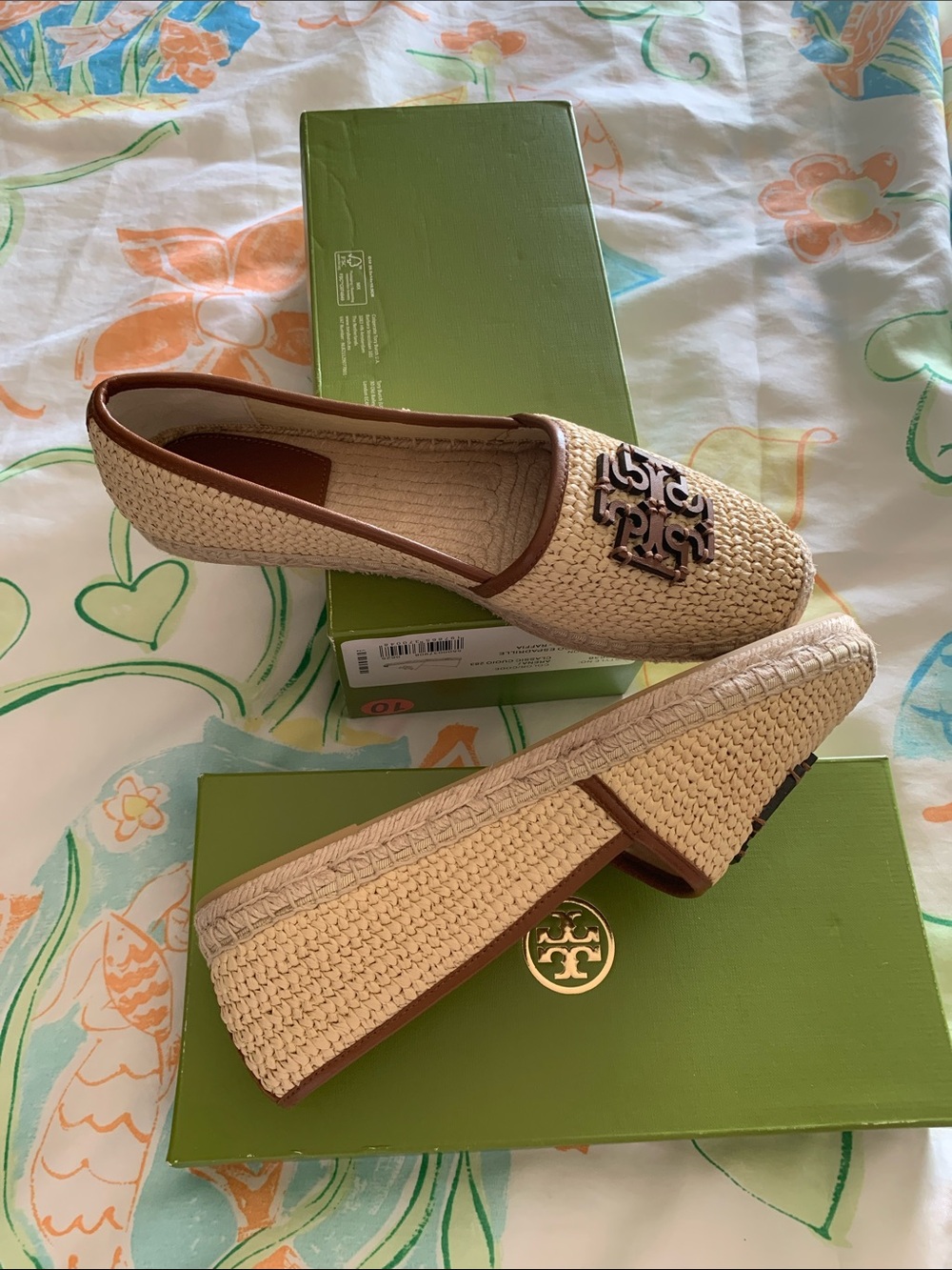 Tory Burch Natural Raffia Espadrille Flats with Brown Logo Trim
Size 10 - Picture 5 of 7